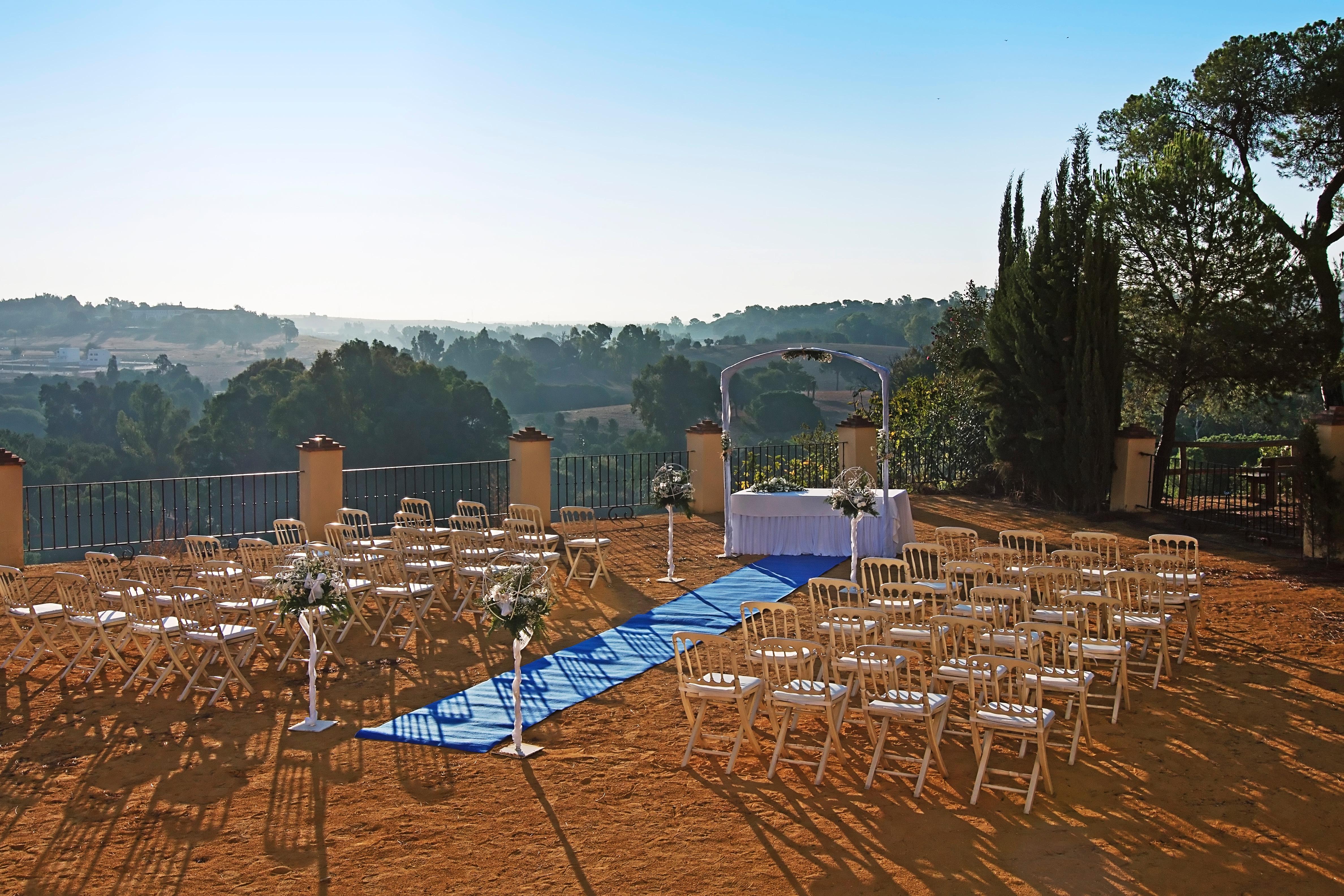 Alcalá de Guadaira Hotel Oromana מראה חיצוני תמונה