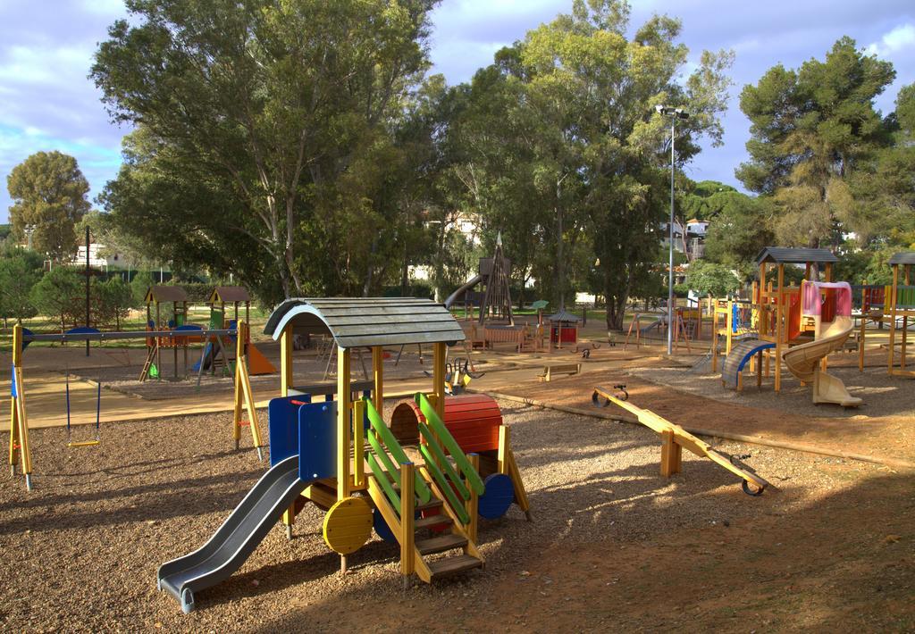 Alcalá de Guadaira Hotel Oromana מראה חיצוני תמונה