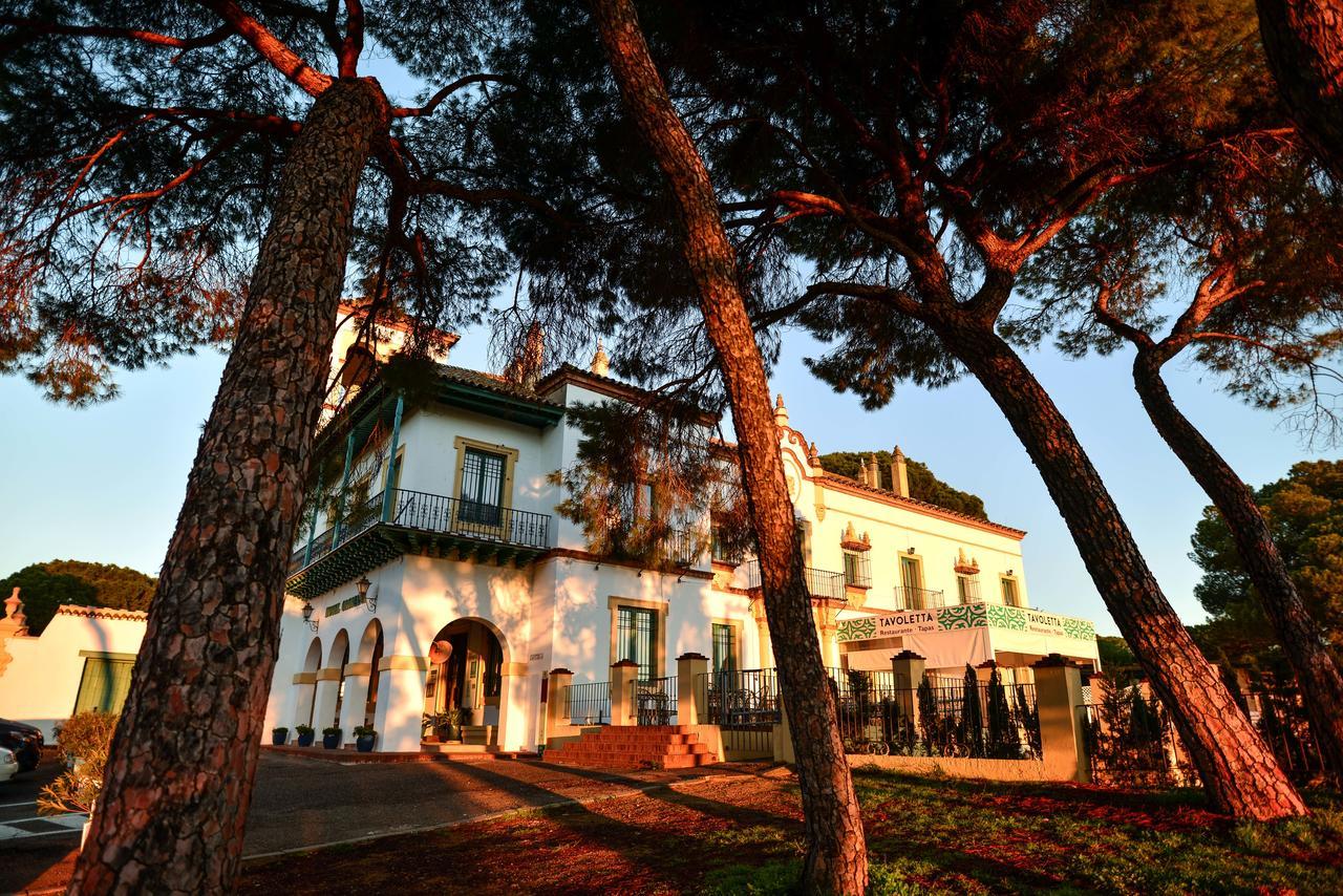 Alcalá de Guadaira Hotel Oromana מראה חיצוני תמונה